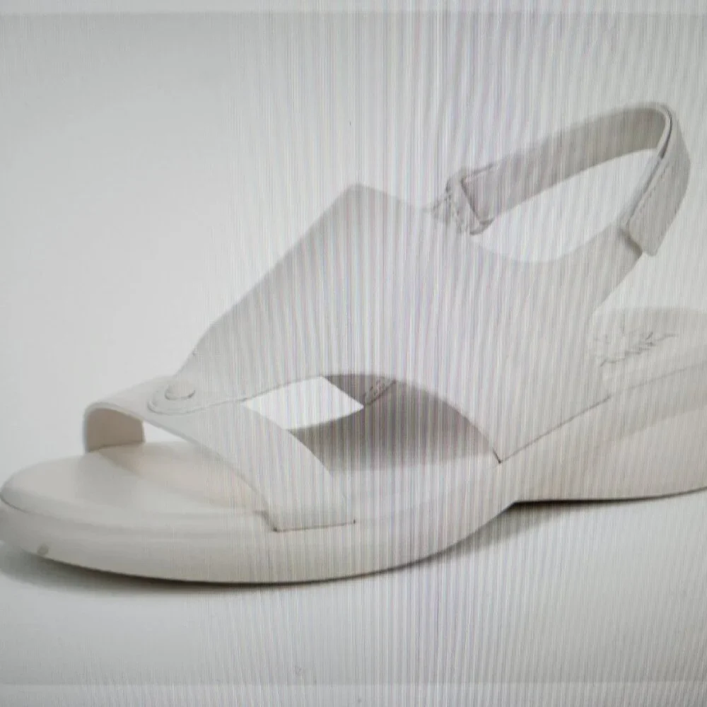 Naturalizer Warm White 